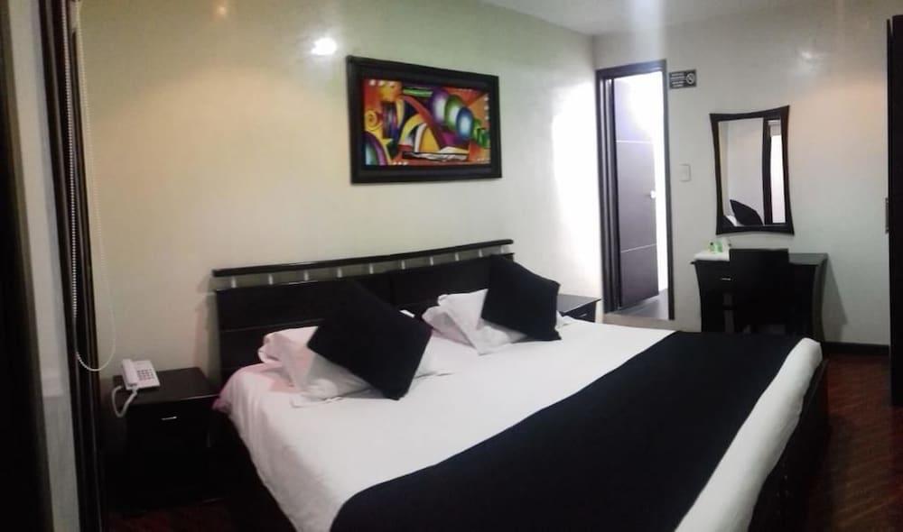 Hotel Quality Comfort House Bogota Bagian luar foto