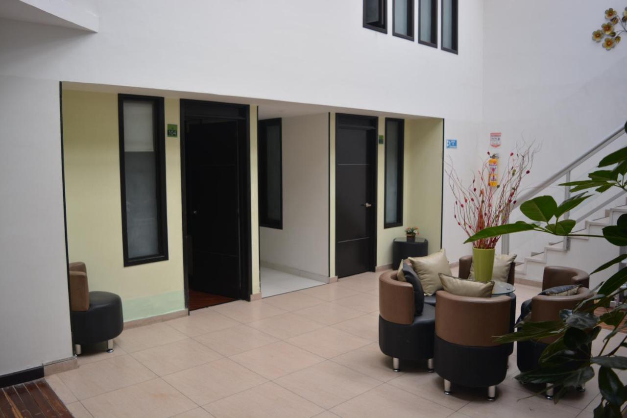 Hotel Quality Comfort House Bogota Bagian luar foto