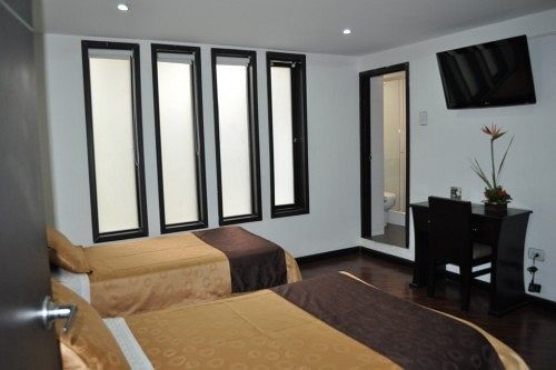 Hotel Quality Comfort House Bogota Bagian luar foto